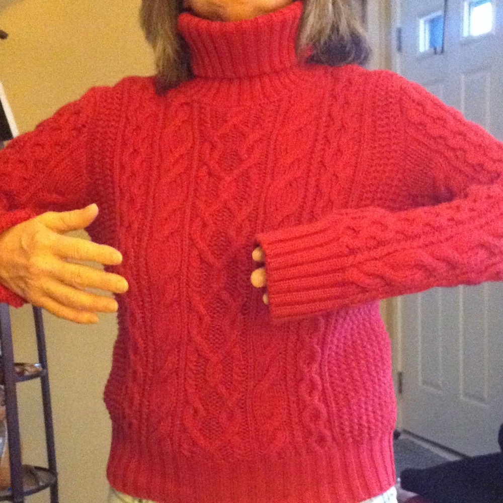 Ralph Lauren Cotton red turtleneck size L Buy B4 12/3 or wait til January